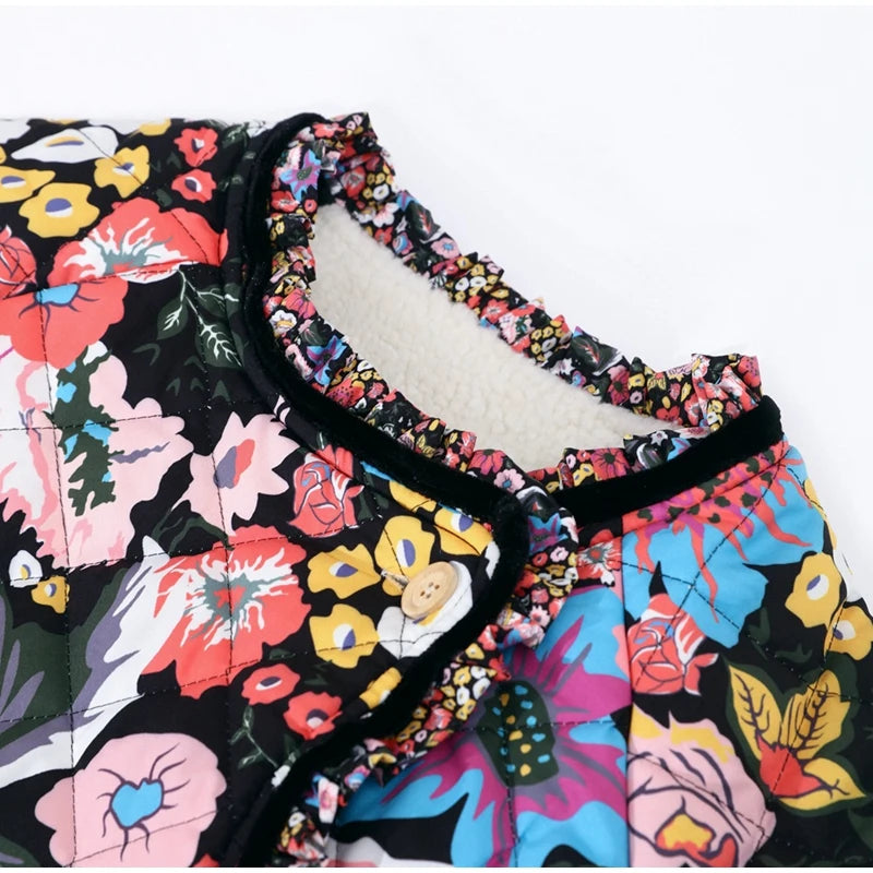 Veste fleurie printanière