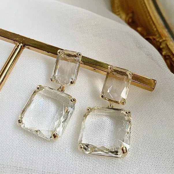 Éléonore| Transparent Stone Earrings
