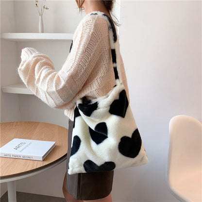 Love Heart Plush Shoulder Bag