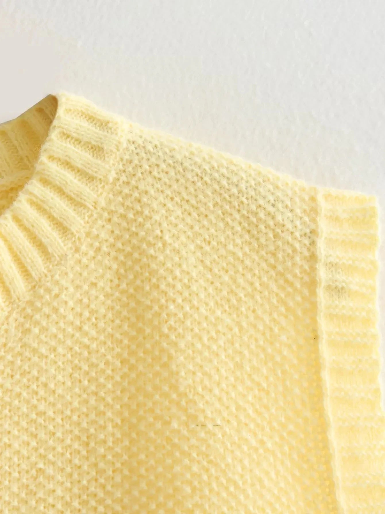 Débardeur en tricot à lacets