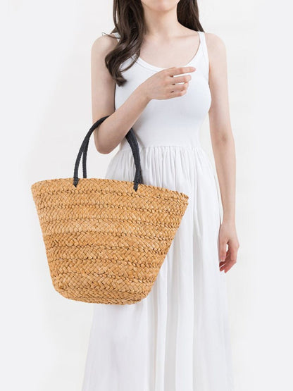 Wicker tote