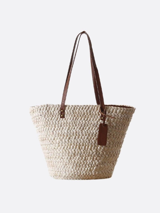 White wicker shopping bag