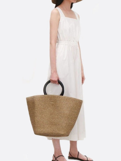 Straw tote bag with leather handles