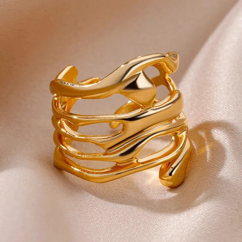 Bague creuse en or