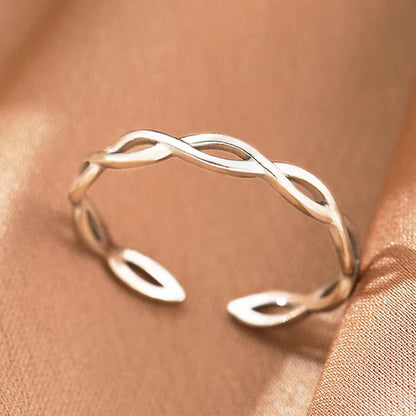 Isabelle | Elegant Steel Rings