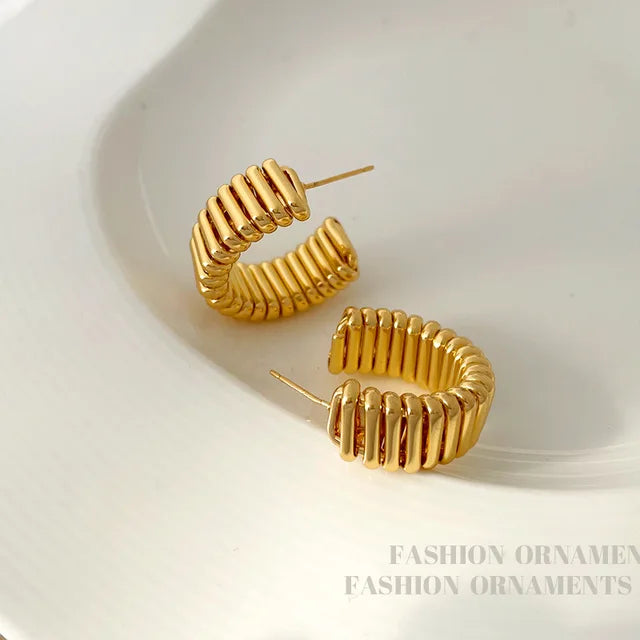 Boucles d'oreilles mode en or