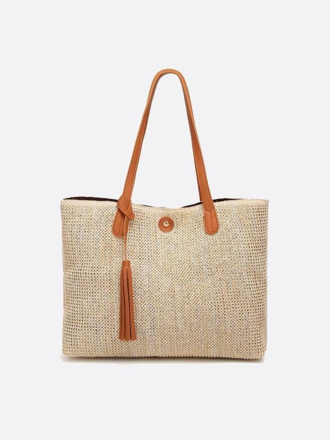Straw tote bag with pompom