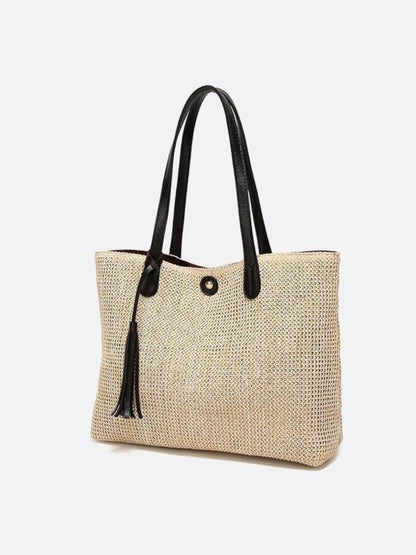 Straw tote bag with pompom