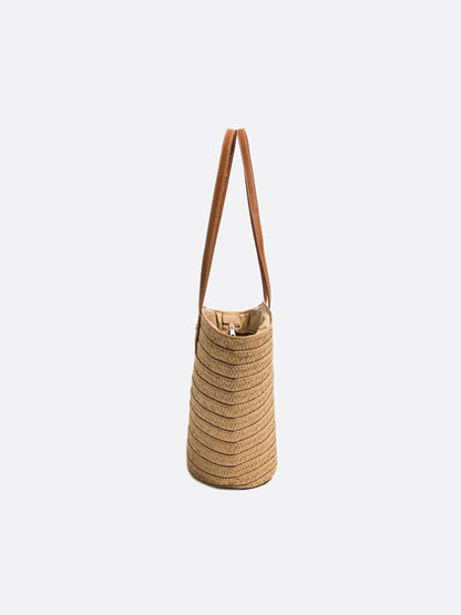 Straw and leather tote bag