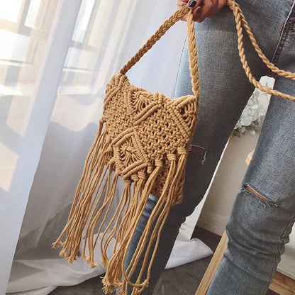 Macrame shoulder bag