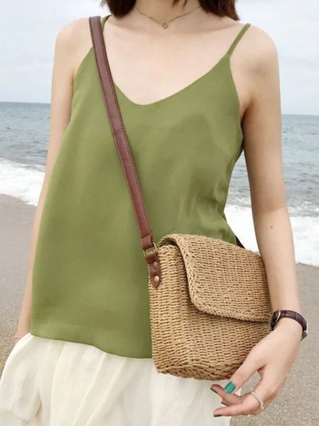 Rectangular straw bag