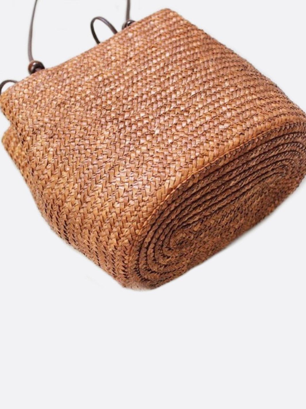 Straw shoulder bag