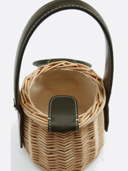 Round rattan bag